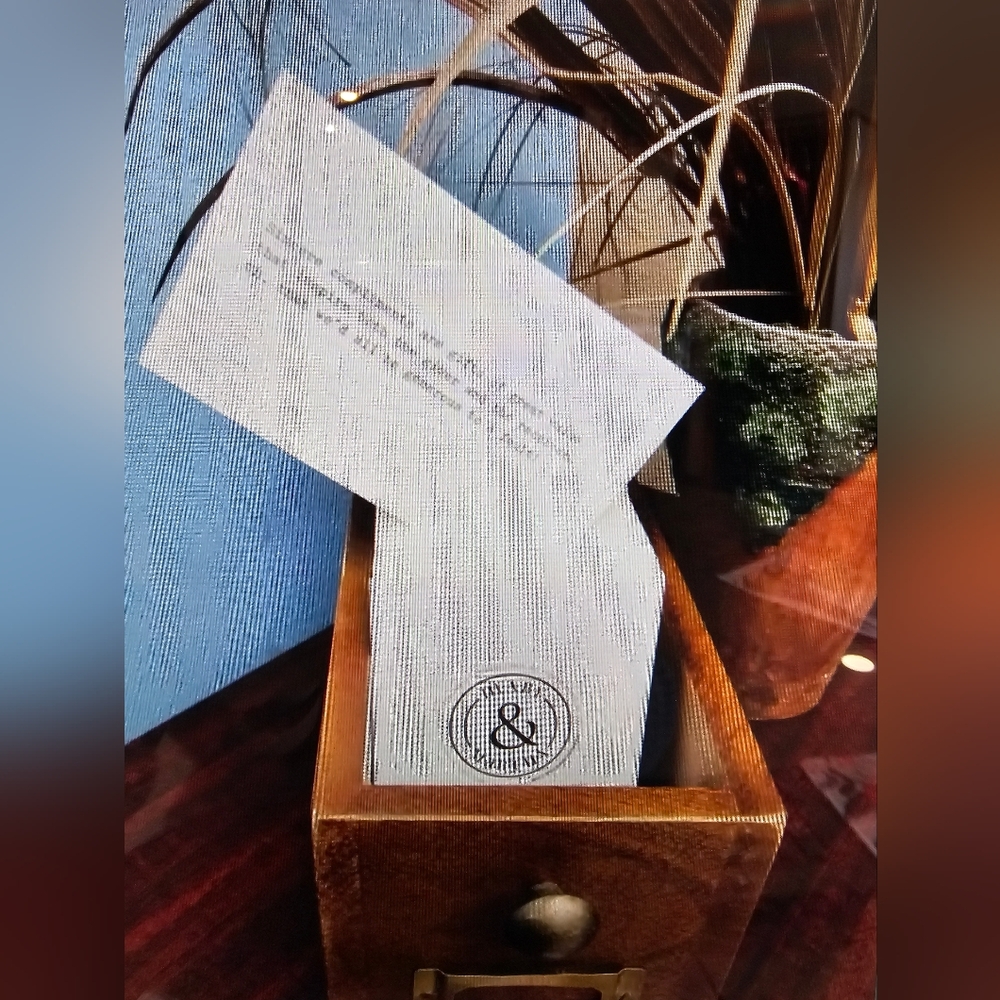 Mary & Martha 365 Days of Encouragement Notes & Wooden Box Discontinued Like New